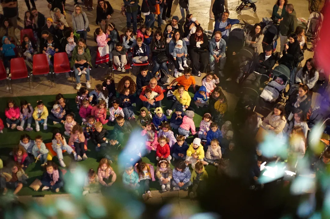 In occasione della 4ª edizione del Festival Città dei bambini e dei ragazzi che si terrà ad Alberobello, sabato 17 e domenica 18 Ottobre 2026, Sylva Tour and Didactics APS invita gli Enti del Terzo Settore a presentare un laboratorio didattico in diversi ambiti (arte, teatro, pittura, danza, musica, folklore, scienze, ambiente, ecc.) destinato a bambine, bambini, ragazze e ragazzi