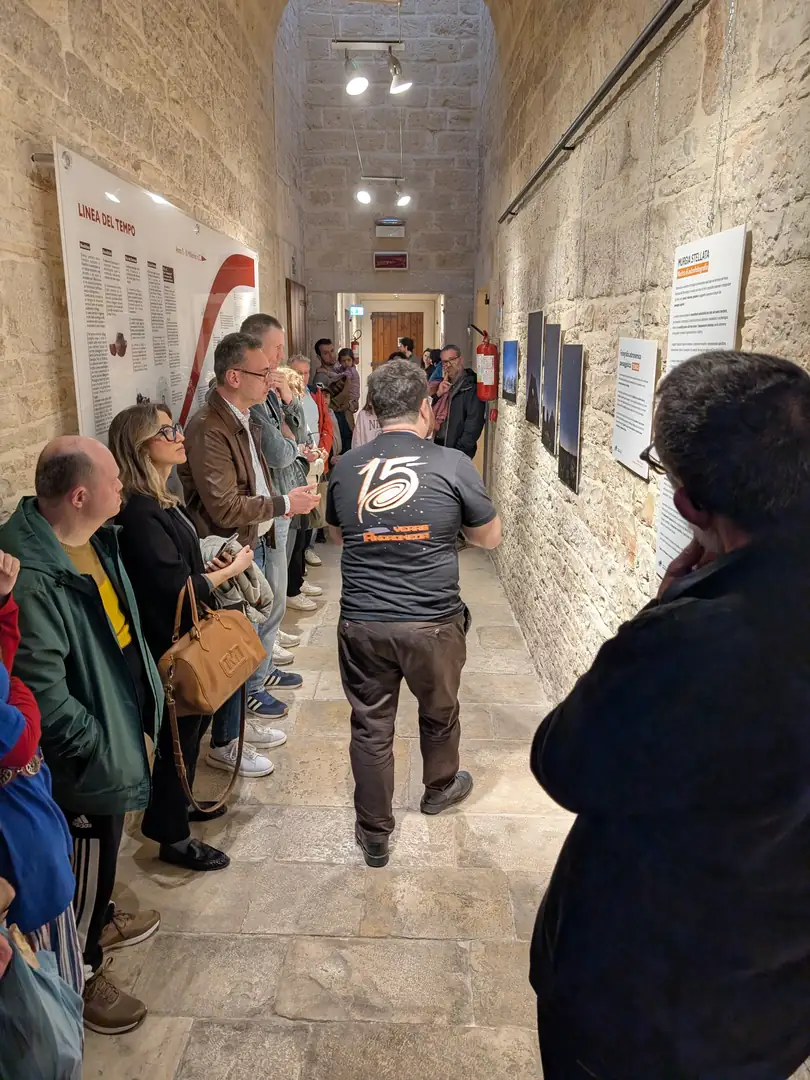 Fino al 17 Maggio 2026, è possibile visitare la mostra di fotografia astronomica “Murgia Stellata”, curata dall'Osservatorio Astronomico Andromeda APS, presso il Museo della Città e del Territorio di Corato nei seguenti orari: da martedì a venerdì dalle 9:00 alle 12:00 e dalle 17:00 alle 20:00 e sabato e domenica dalle 9:00 alle 12:00.
