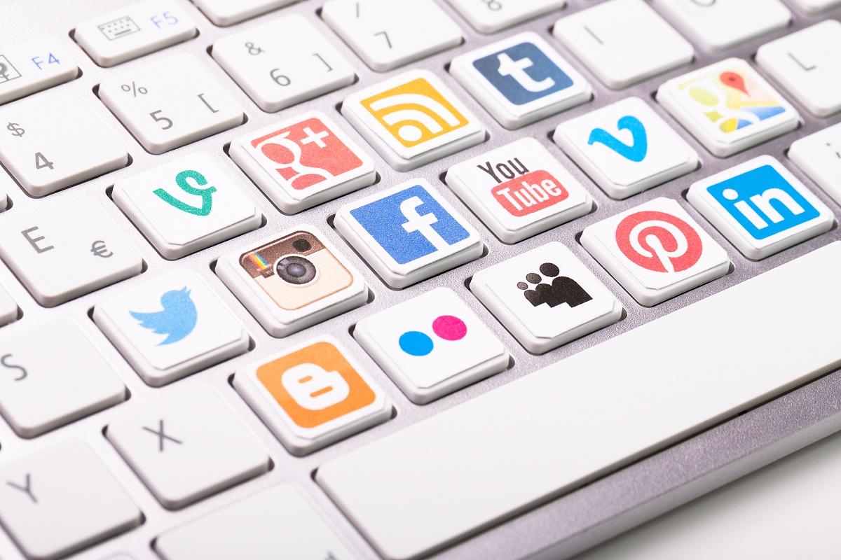 UTILIZZARE IL WEB E I SOCIAL MEDIA