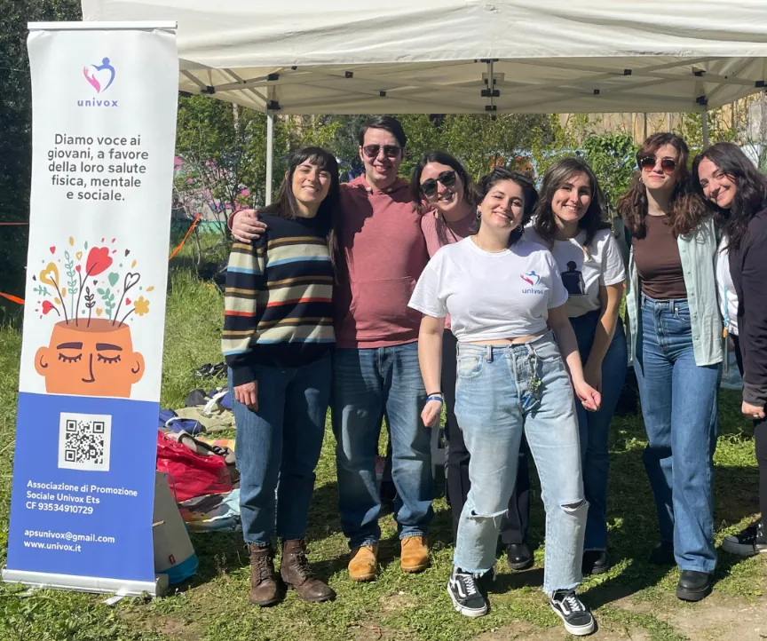 APS Univox ETS promuove il calendario di Luglio dei Laboratori socio-educativi del Progetto Empilia che si svolgano a Bari. Progetto Emphilia è gratuito per permettere a chiunque di accedere alle attività senza limiti né disagi di natura economica.